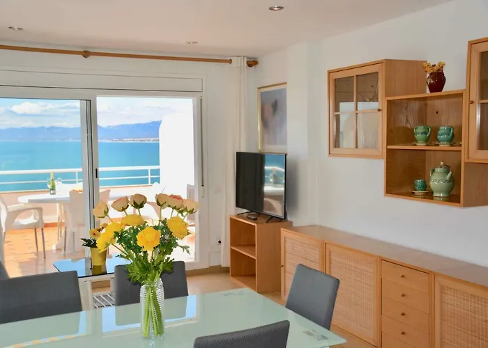 Saval Rits 公寓 萨洛